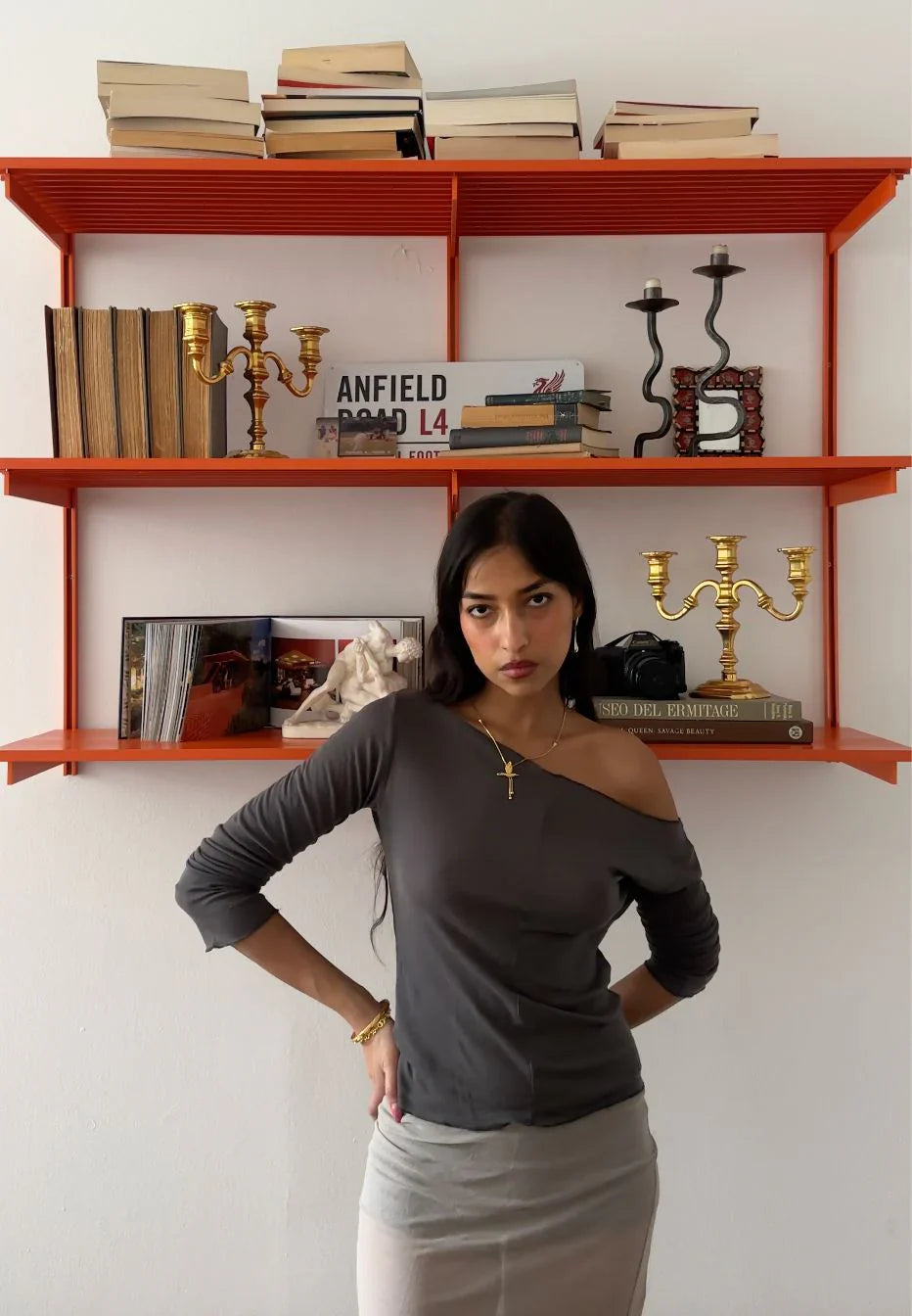 How Fashion Content Creator Sreya Halder Styled Her New York Apartment with Modern Shelving©